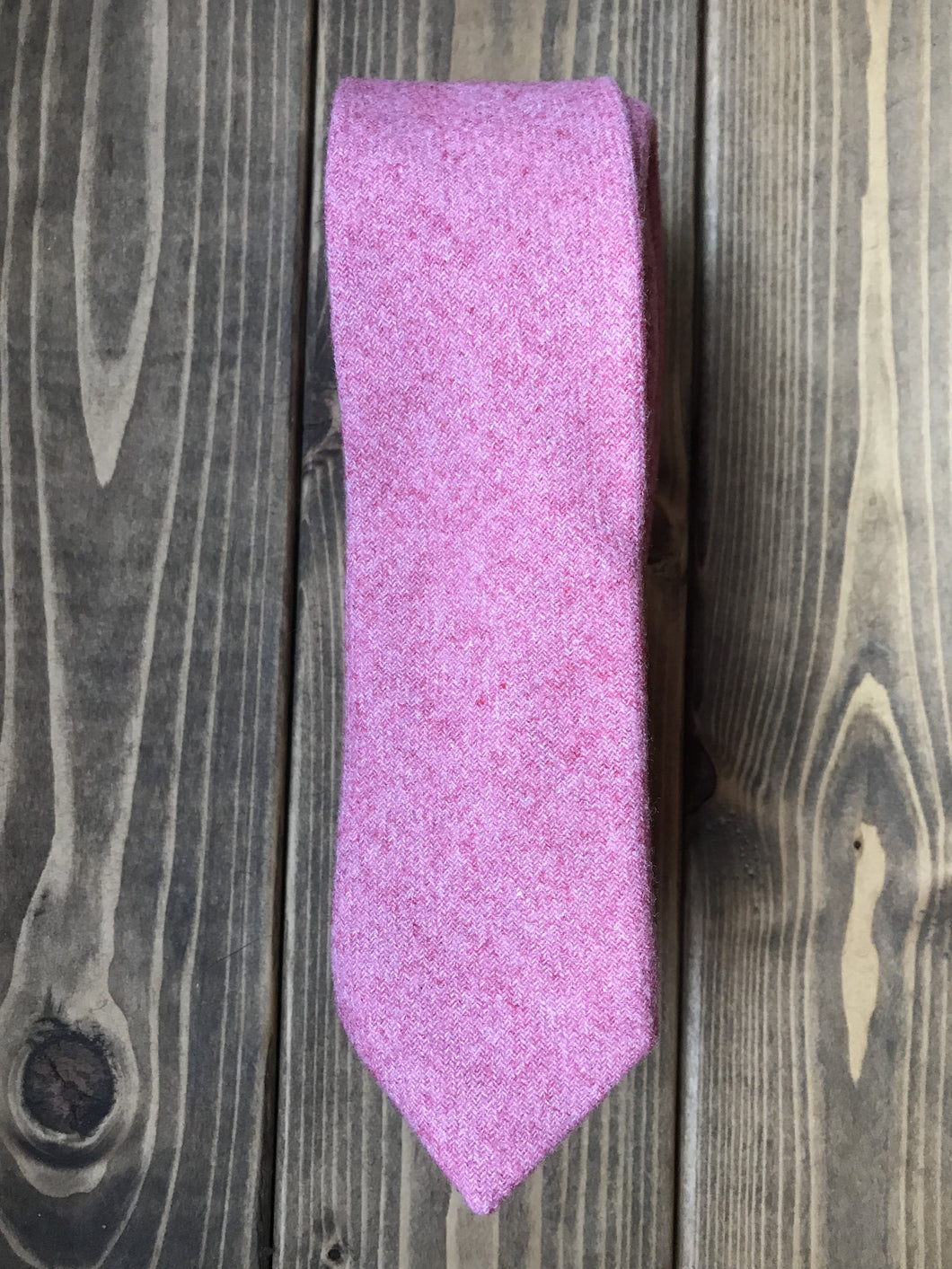 Raspberry Wool Tie