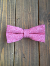 Load image into Gallery viewer, Raspberry Pink Wool Bow Tie
